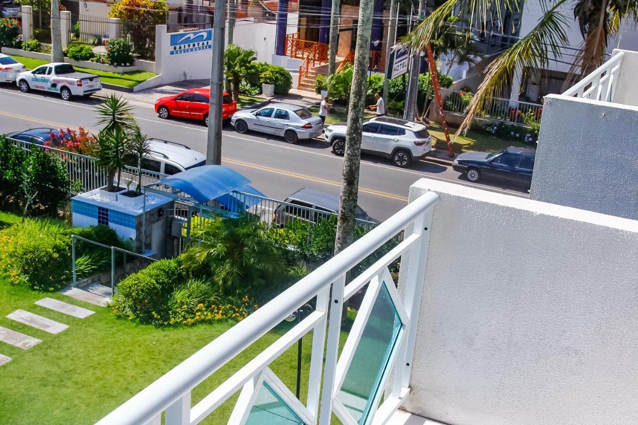 Apto A 70 Metros Da Praia, Piscina, 03 Ar Condicionados, Vaga De Garagem Florianópolis Dış mekan fotoğraf